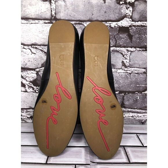 ED Ellen Degeneres Black Leather Lyssa Heart Ballet Flats Women Sz 7W US/37EU - Picture 16 of 16